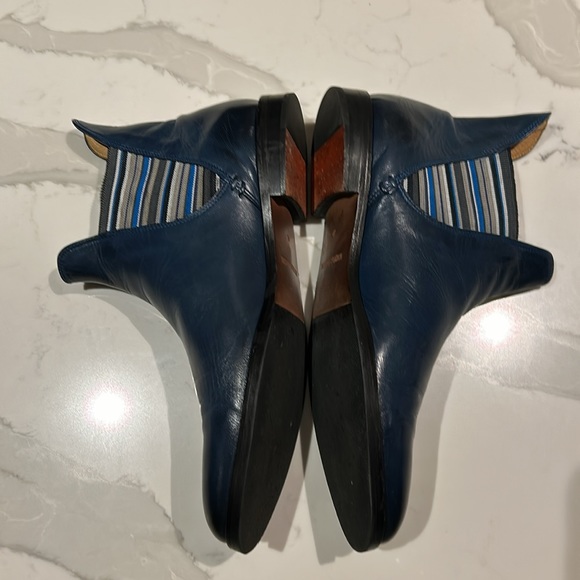 Melvin & Hamilton Navy Boots - Picture 5 of 11